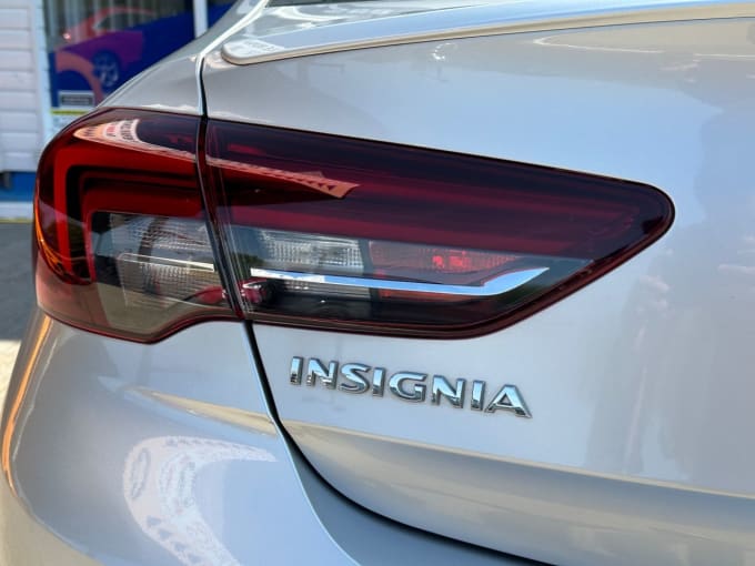 2025 Vauxhall Insignia