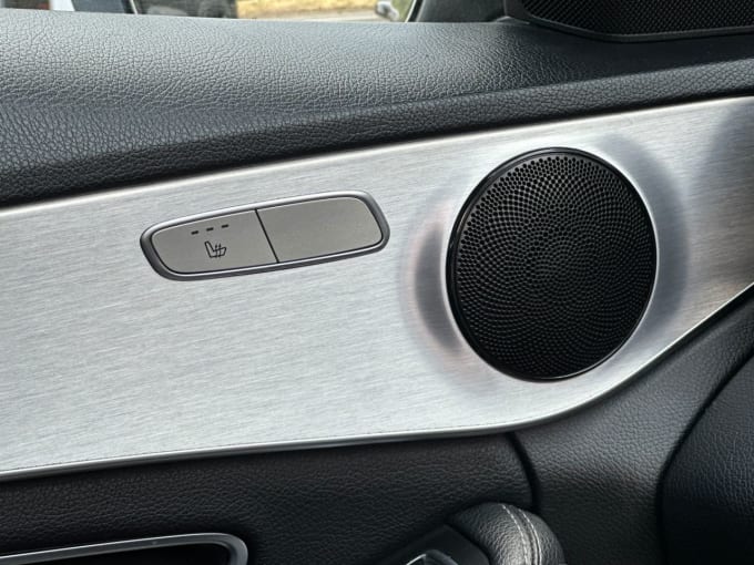2025 Mercedes-benz C-class