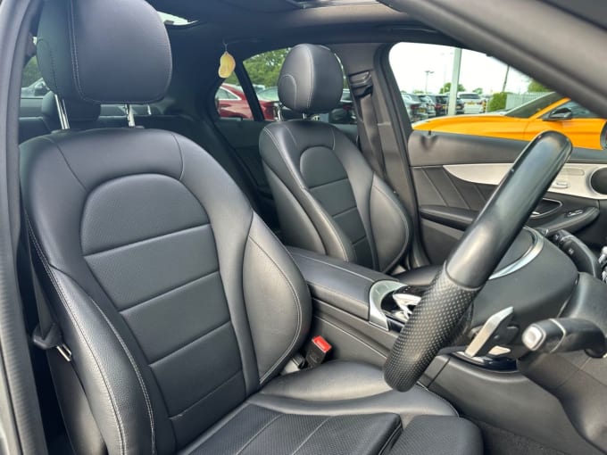 2025 Mercedes-benz C-class