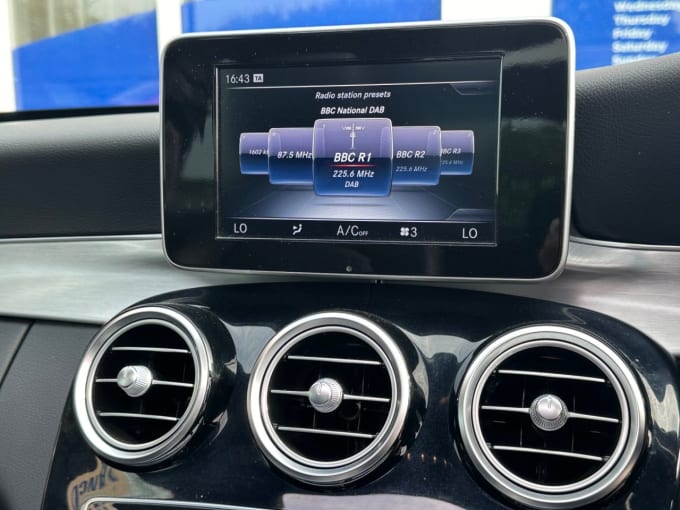 2025 Mercedes-benz C-class
