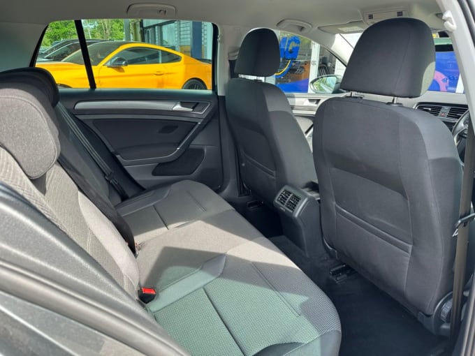 2025 Volkswagen Golf