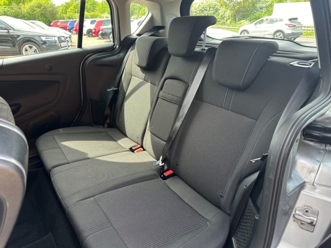 2025 Ford B-max