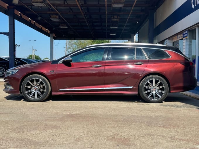 2025 Vauxhall Insignia