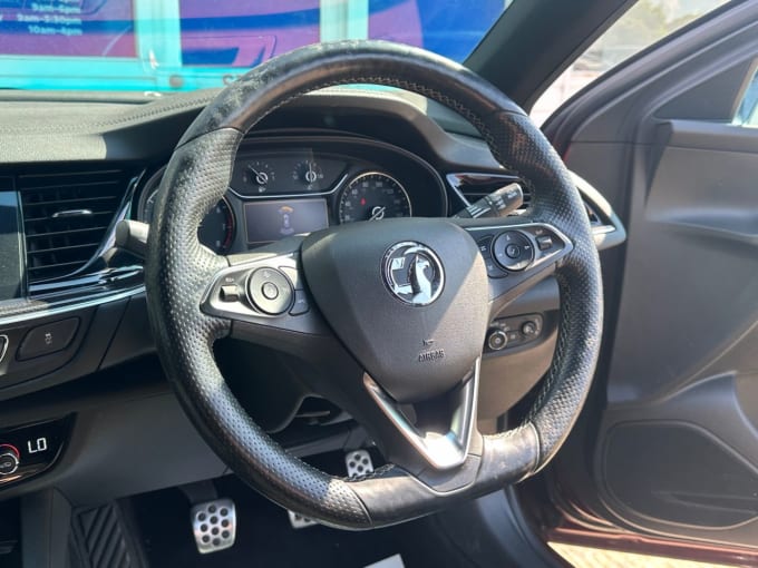 2025 Vauxhall Insignia