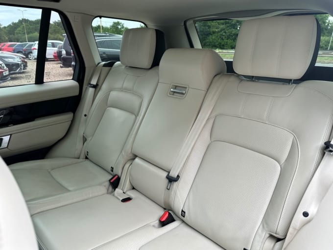 2025 Land Rover Range Rover