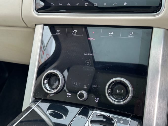 2025 Land Rover Range Rover