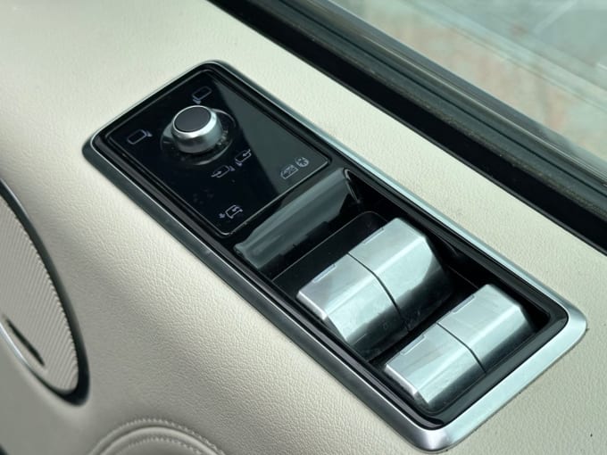 2025 Land Rover Range Rover
