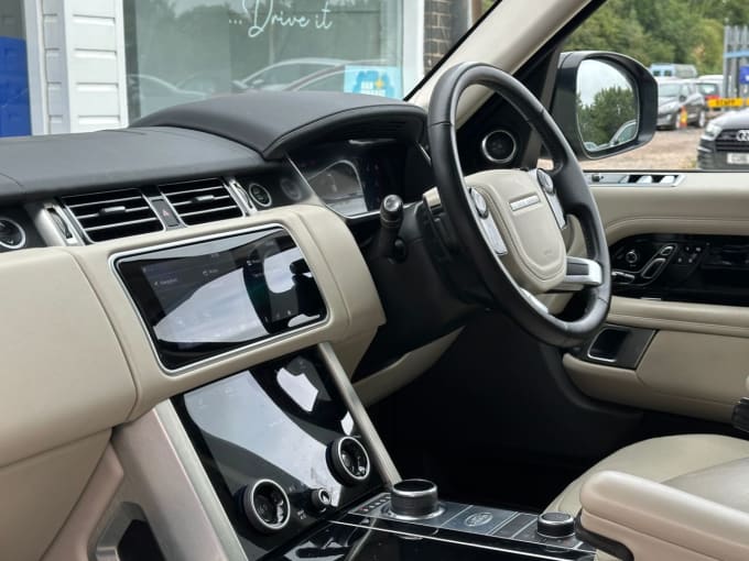 2025 Land Rover Range Rover