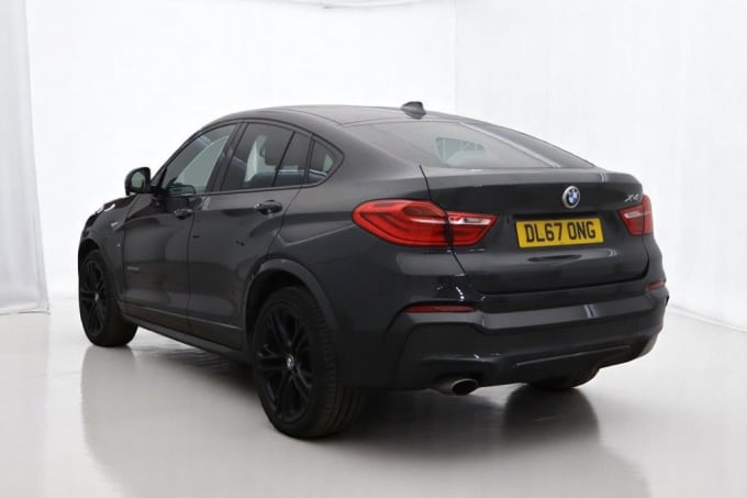 2025 BMW X4