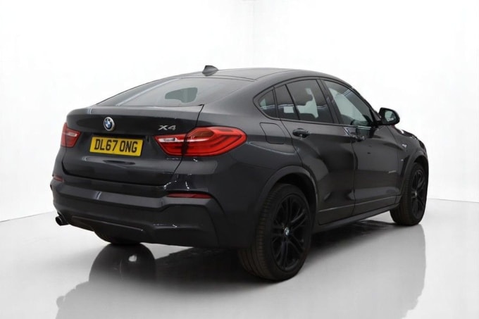 2025 BMW X4