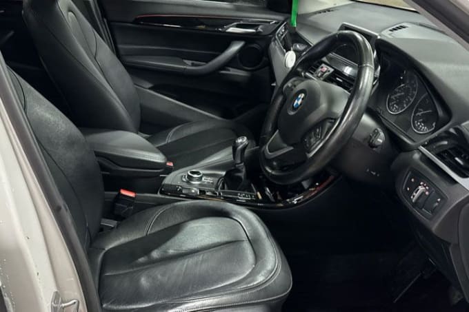 2025 BMW X1