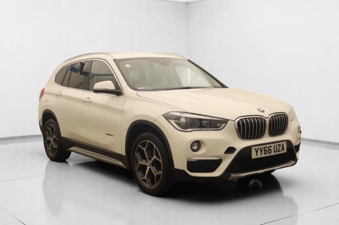 2025 BMW X1