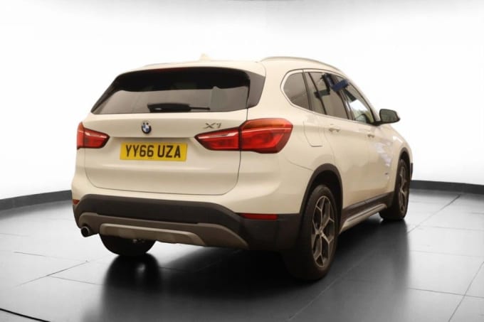 2025 BMW X1