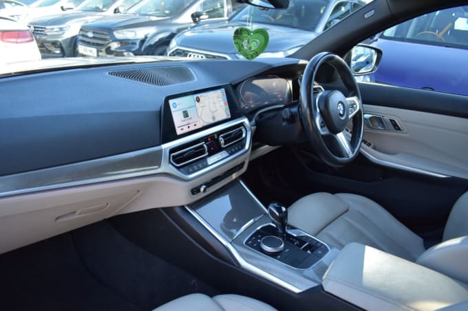 2016 Jaguar Xf
