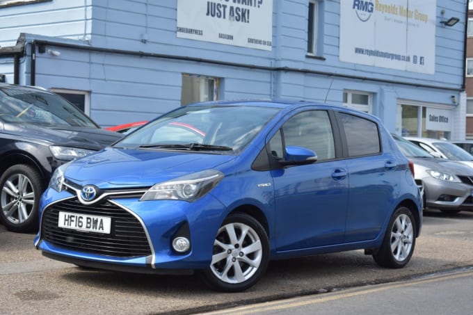 2025 Toyota Yaris