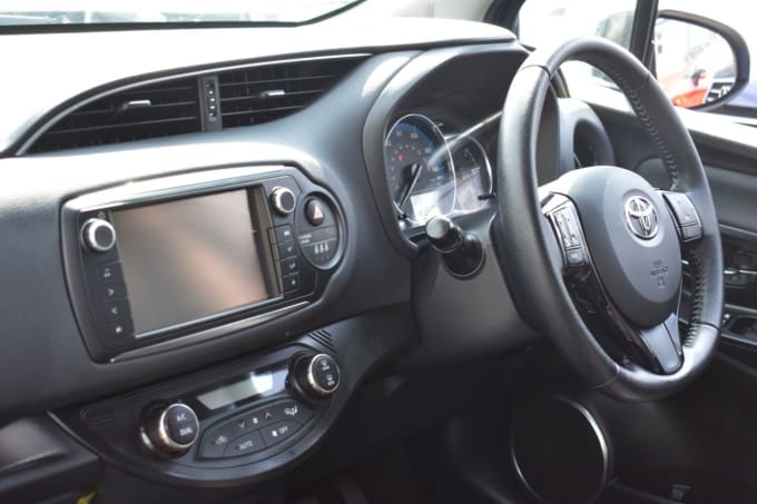 2025 Toyota Yaris
