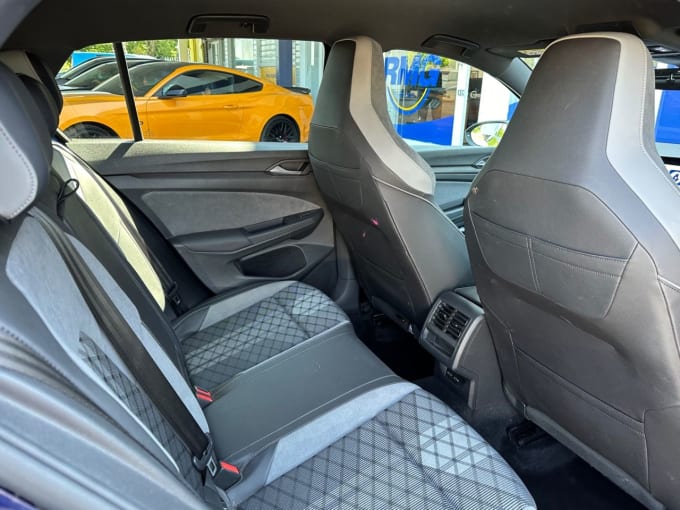 2025 Volkswagen Golf