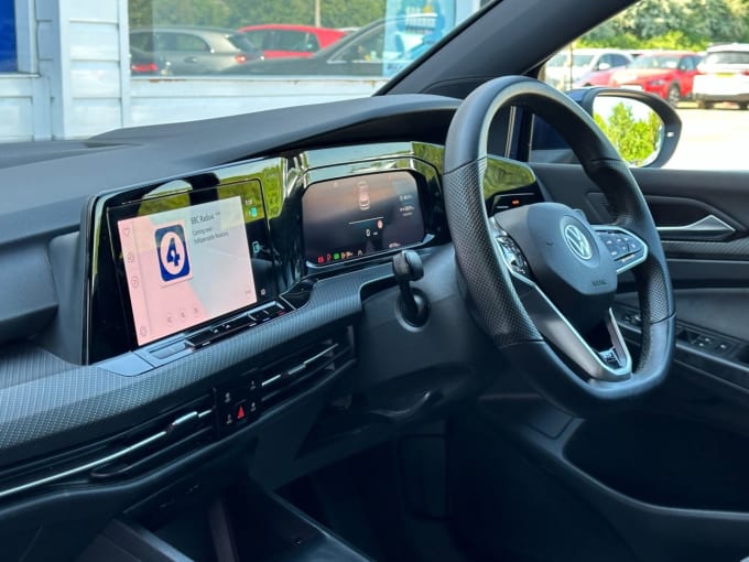 2025 Volkswagen Golf
