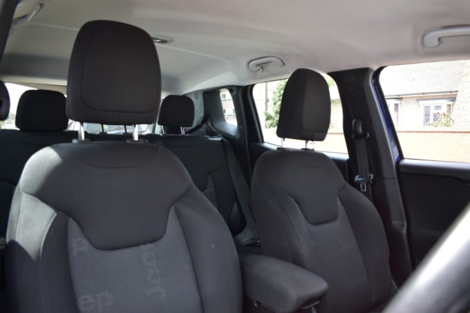 2025 Jeep Renegade