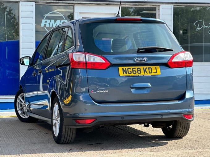 2025 Ford Grand C-max