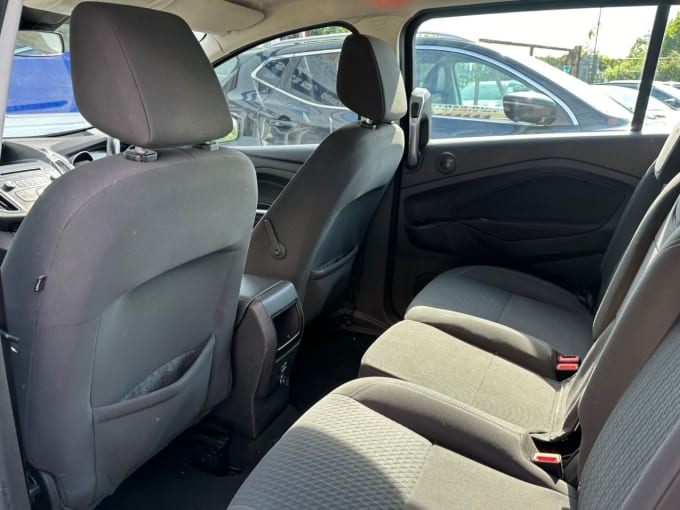 2025 Ford Grand C-max