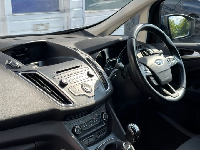 2025 Ford Grand C-max