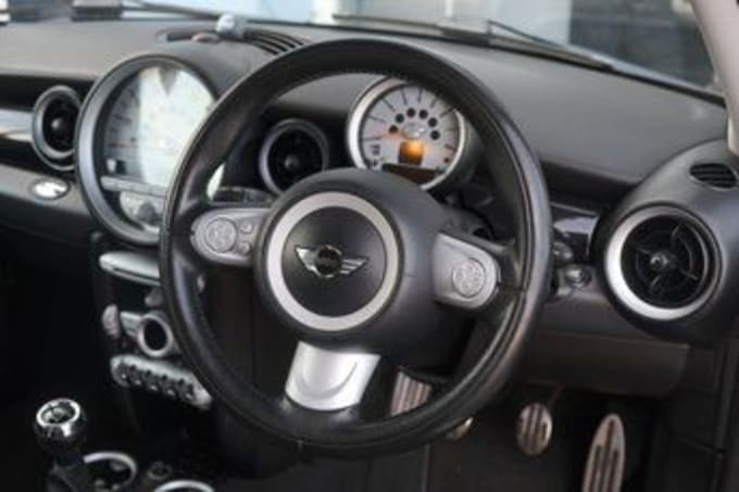 2009 Mini Mini
