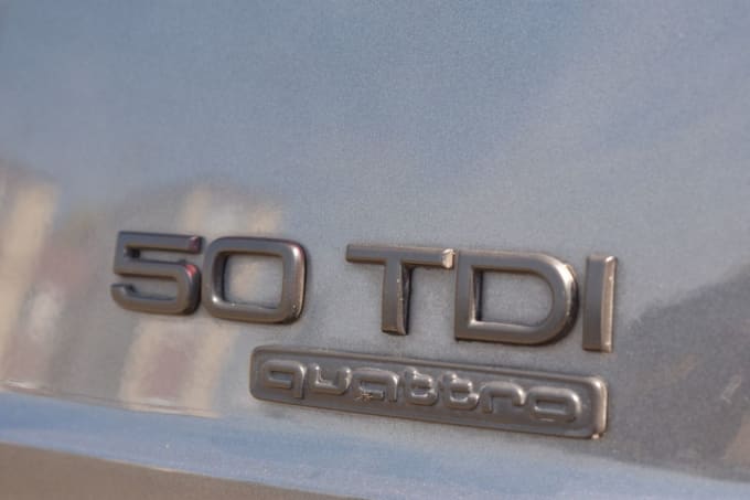 2025 Audi Q8