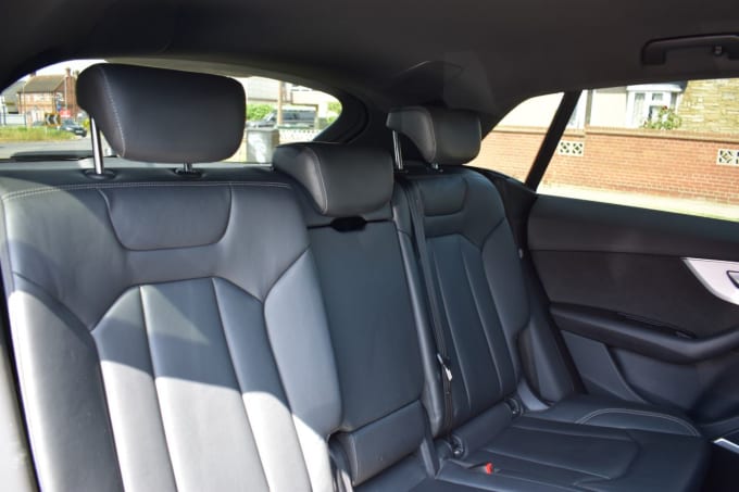 2025 Audi Q8