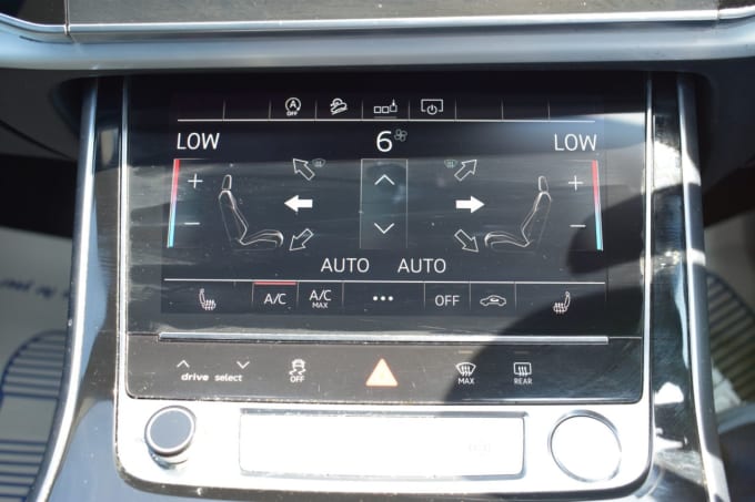2025 Audi Q8