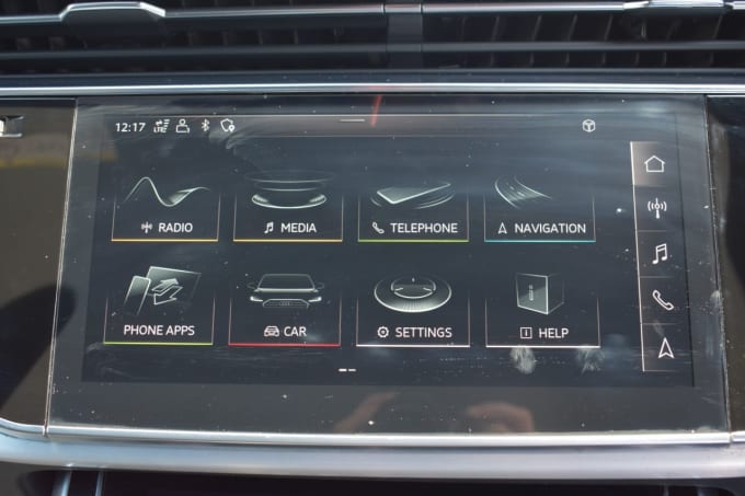 2025 Audi Q8