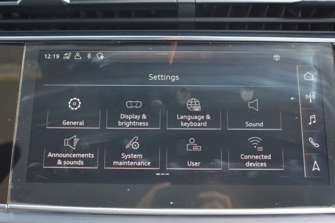 2025 Audi Q8