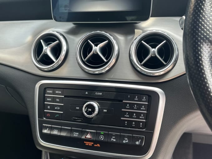 2025 Mercedes-benz 180