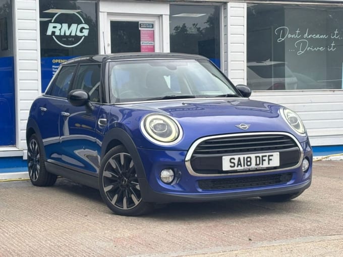 2025 Mini Hatch