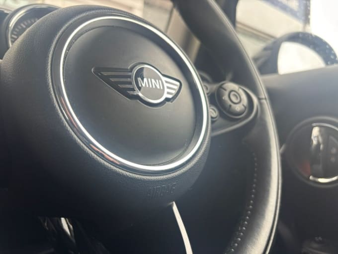 2025 Mini Hatch