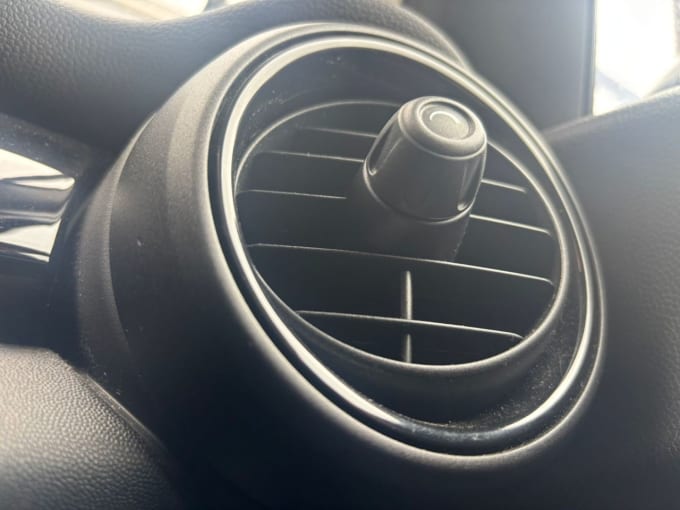 2025 Mini Hatch