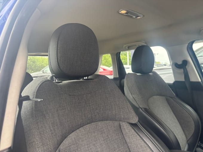 2025 Mini Hatch