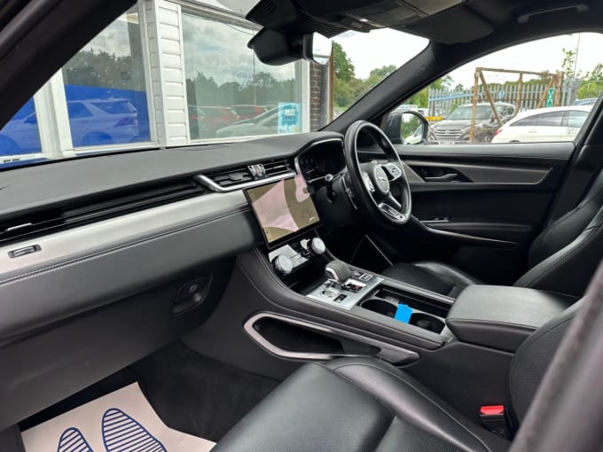 2025 Jaguar F-pace