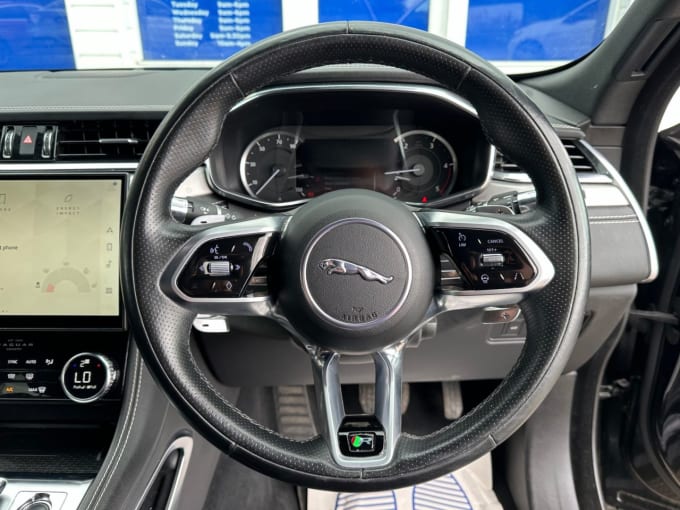 2025 Jaguar F-pace