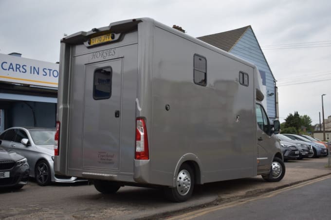 2021 Vauxhall Movano