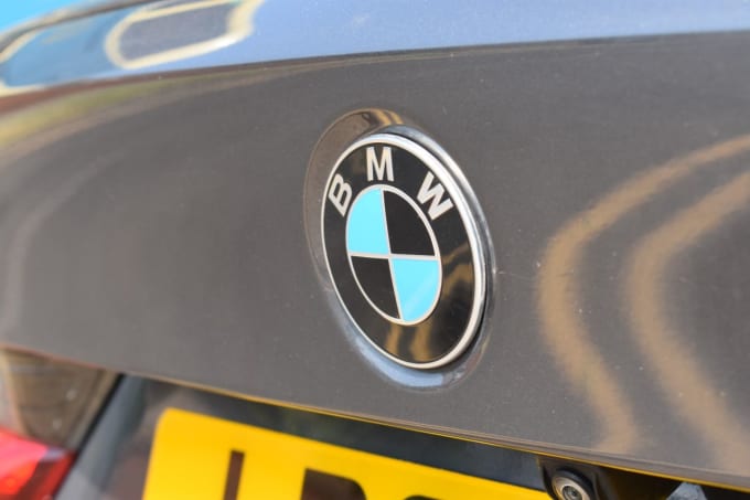 2025 BMW 3 Series
