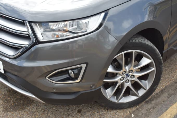 2025 Ford Edge