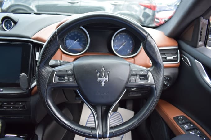 2025 Maserati Ghibli