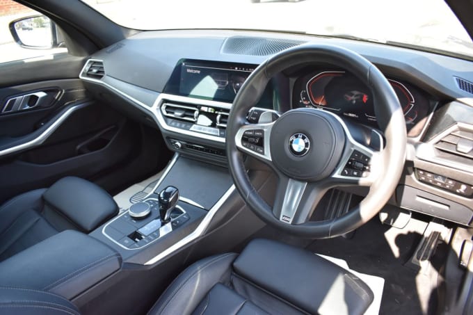 2025 BMW 3 Series
