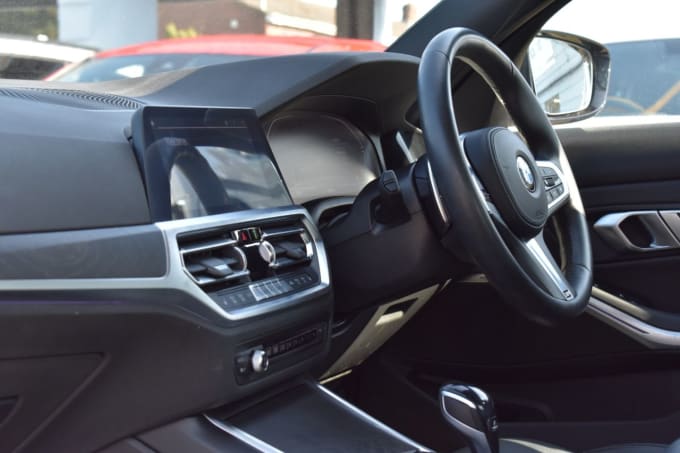 2025 BMW 3 Series