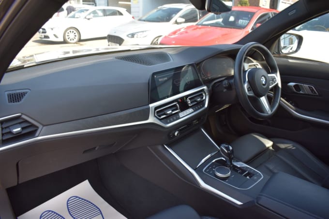 2025 BMW 3 Series