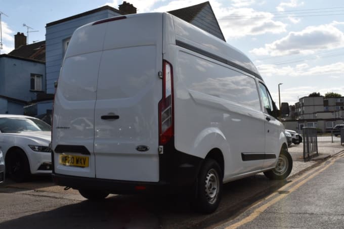 2025 Ford Transit Custom