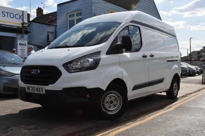 2025 Ford Transit Custom