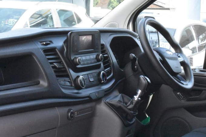 2025 Ford Transit Custom