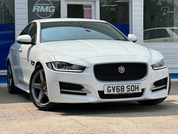 2025 Jaguar Xe